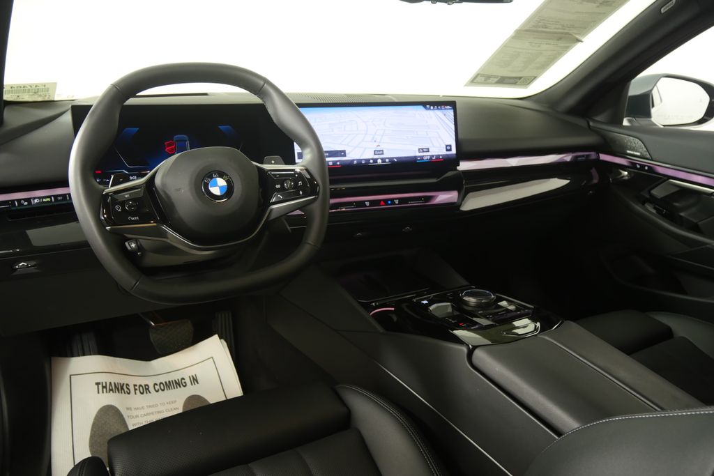 Thumbnail: 2026 BMW 5 Series - 18