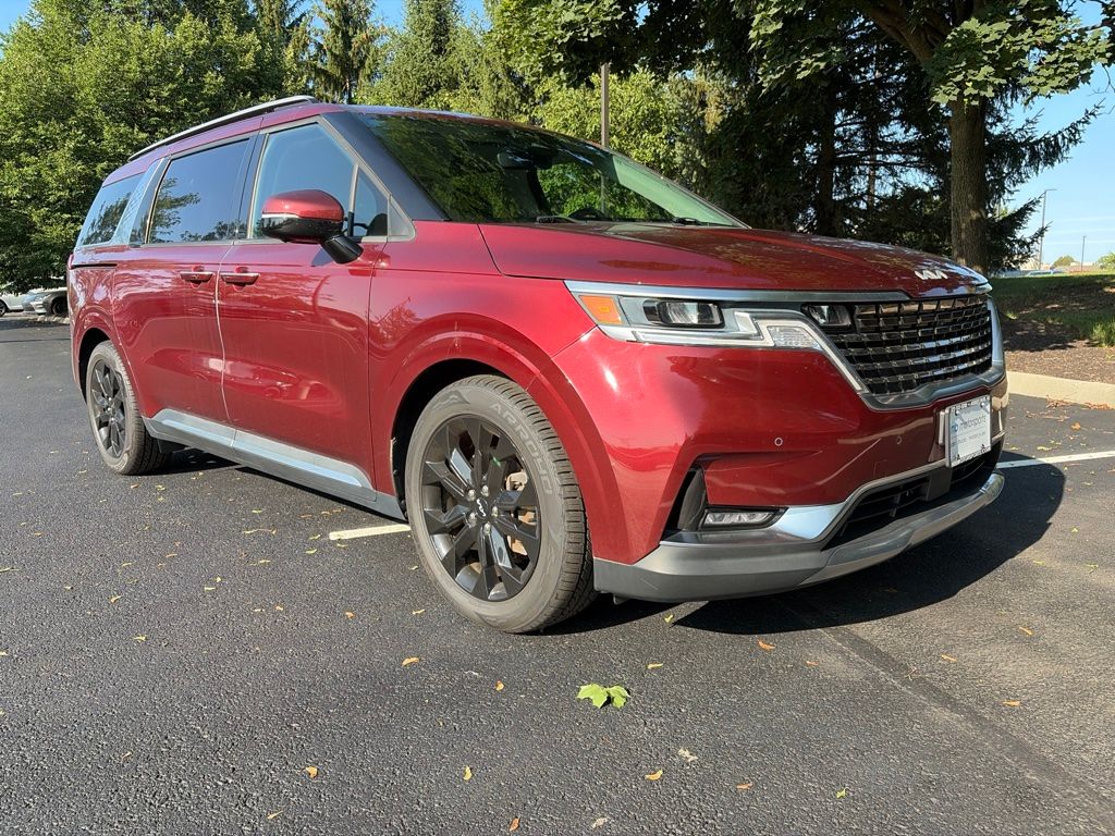 Used 2022 Red Kia SX image 3