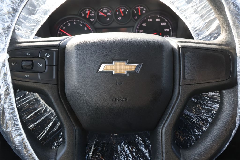 Thumbnail: 2022 Chevrolet Silverado 1500 - 21