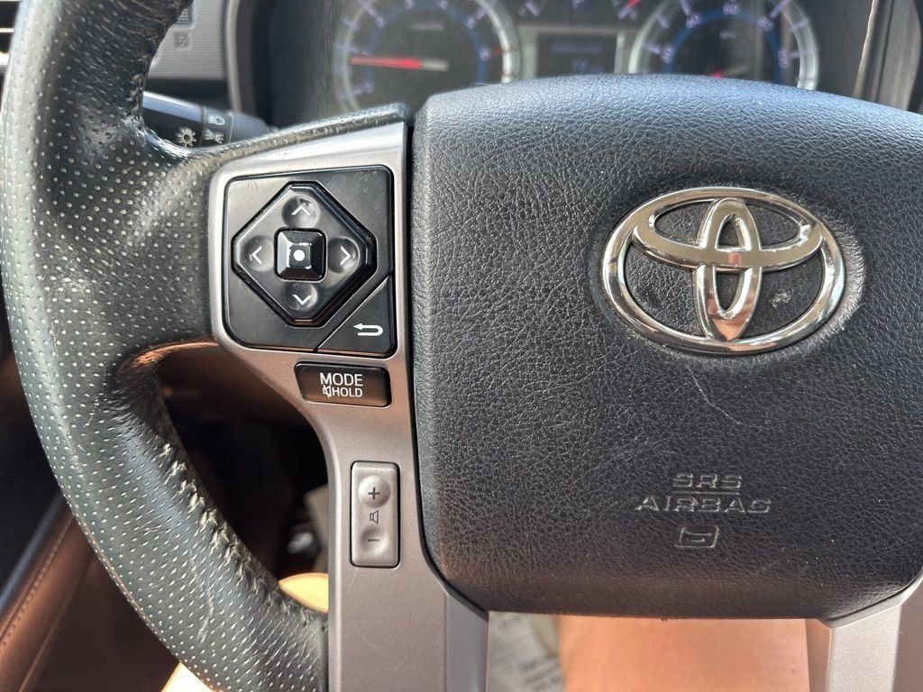 2016 Super White Toyota 4Runner SR5 RWD SUV