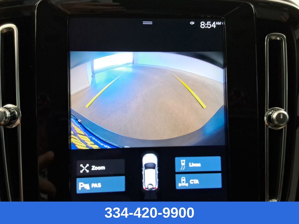 used 2022 Volvo XC40 car, priced at $19,799