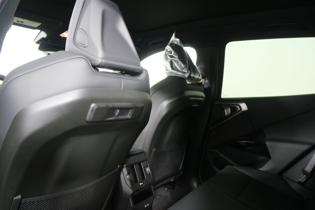 Thumbnail: 2026 BMW X3 - 15