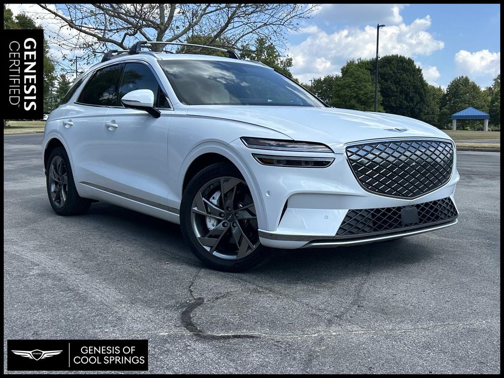 White 2025 Genesis GV70 SUV / Crossover All-Wheel Drive 1-Speed Automatic