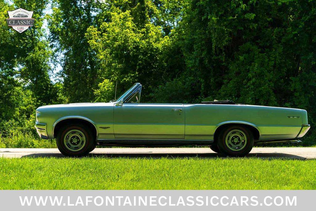 1964 Pontiac GTO 60