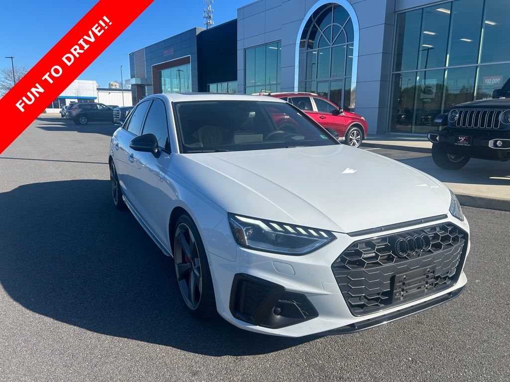 2022 Audi A4 quattro Prestige S Line 45 TFSI AWD