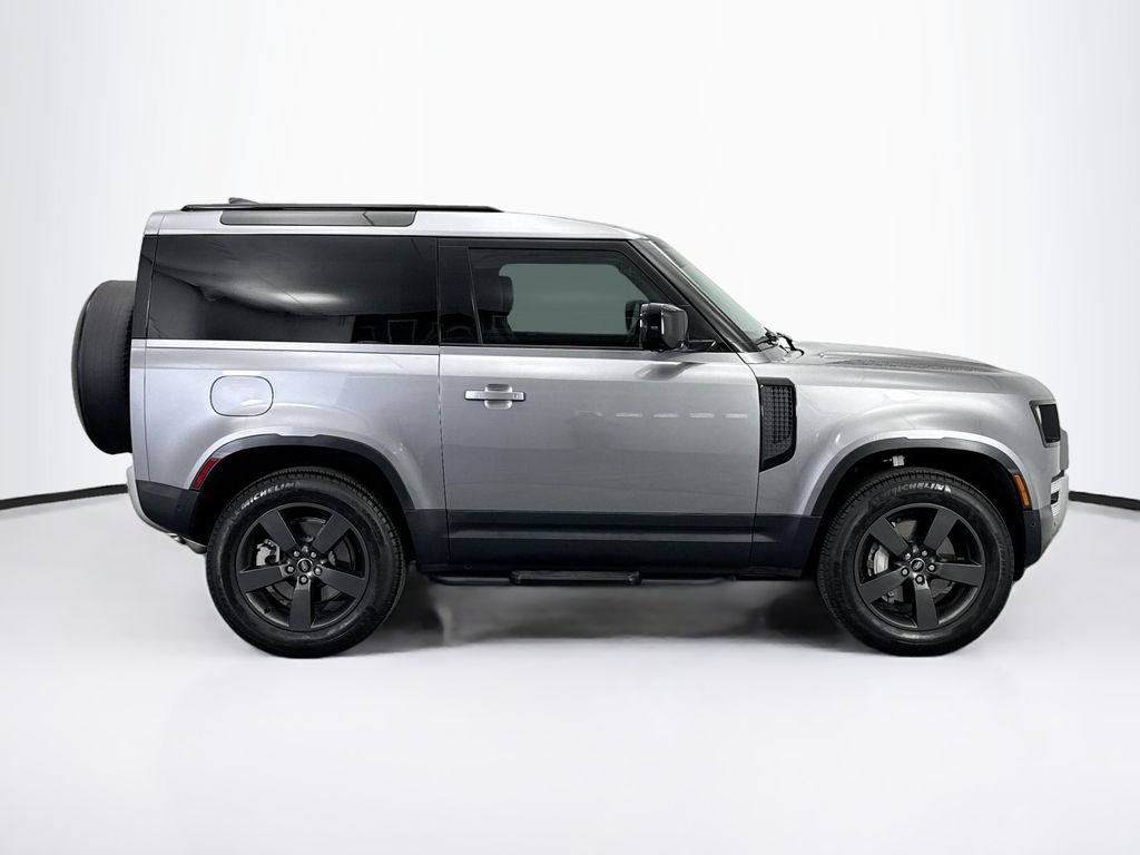 Thumbnail: 2023 Land Rover Defender - 8