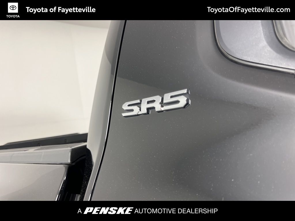 Thumbnail: 2025 Toyota Tacoma - 9