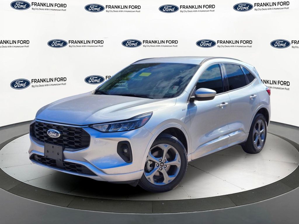  2023 Ford Escape Hybrid ST-Line Select AWD   