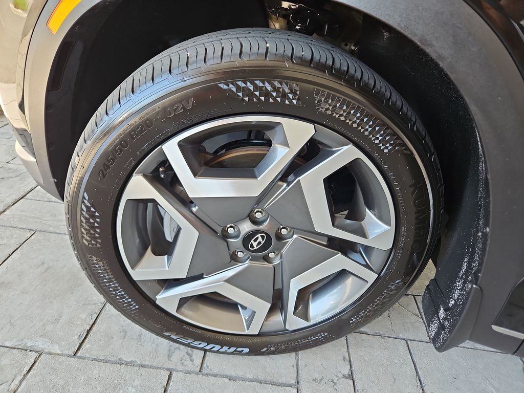 2023 Hyundai Palisade Limited Black at Jones Ford