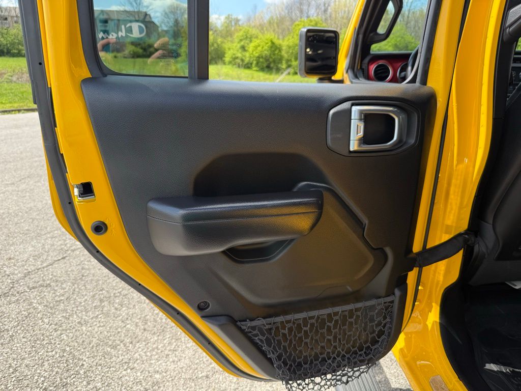 2021 Jeep Wrangler Unlimited Rubicon - Photo 11