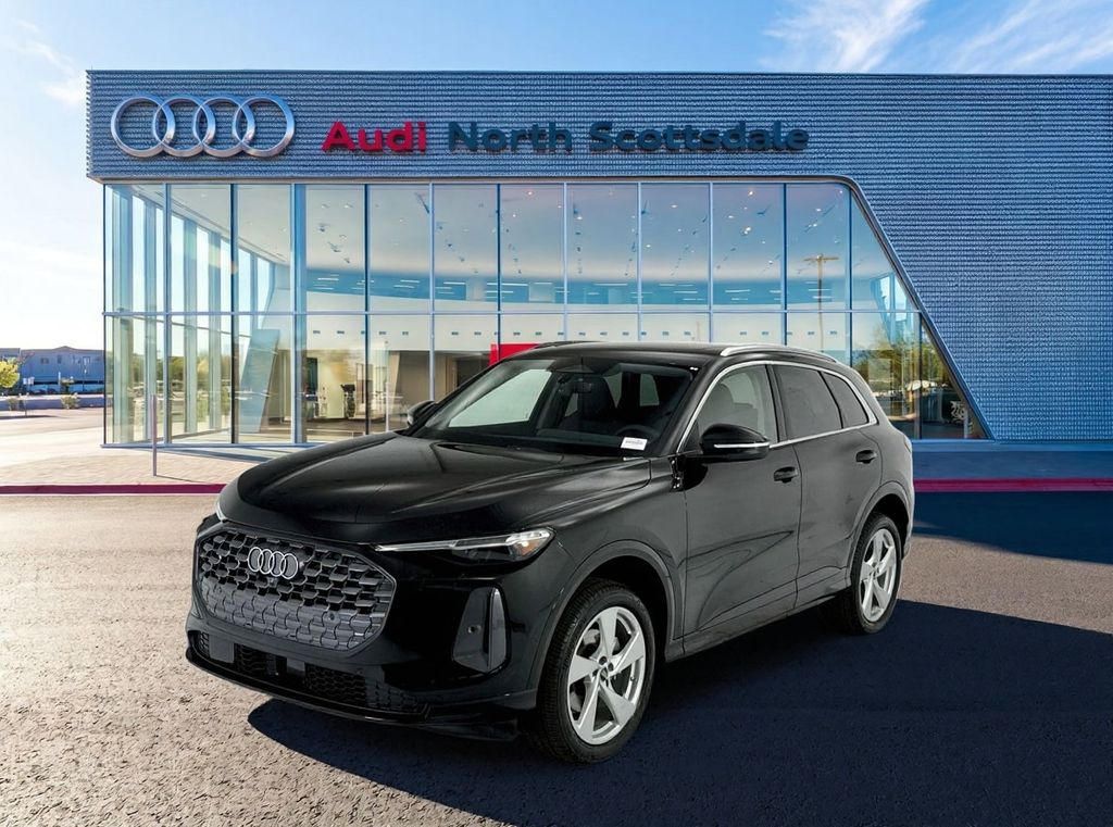 Thumbnail: 2026 Audi Q5 - 1