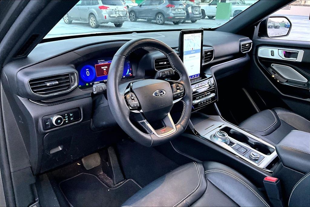 Used 2023 Gray Ford ST image 13
