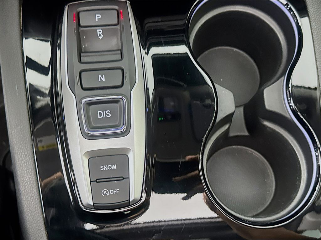 Used Car 2022 Honda Pilot  Touring For Sale Under $30,000 In Austin, Texas