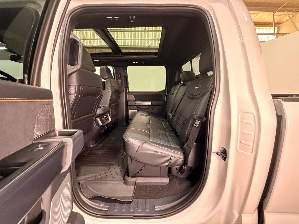 2024 Ford F-350SD Platinum