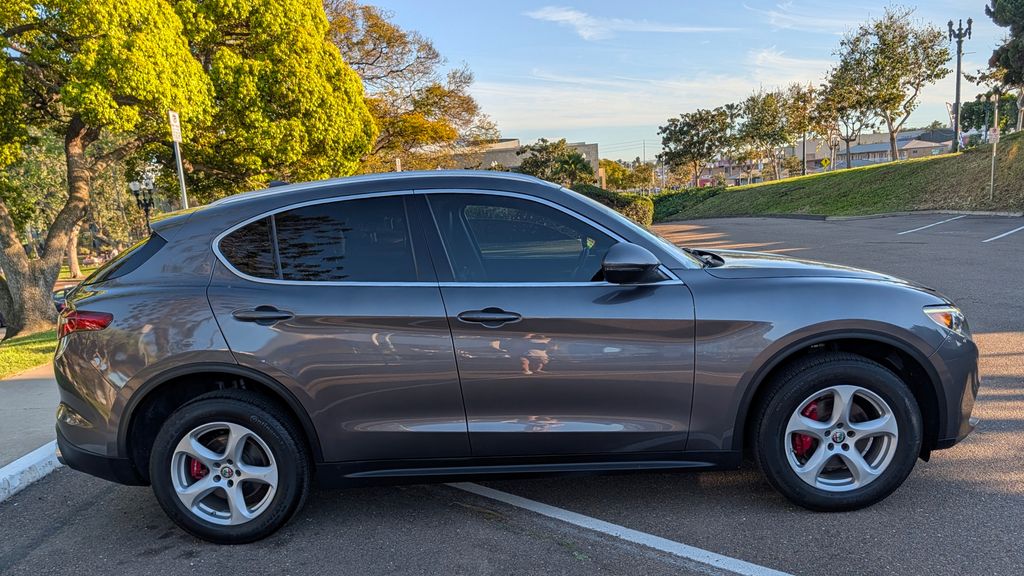 Used 2018 Alfa Romeo Stelvio Base 4D Sport Utility