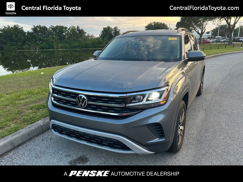 Thumbnail: 2022 Volkswagen Atlas - 1
