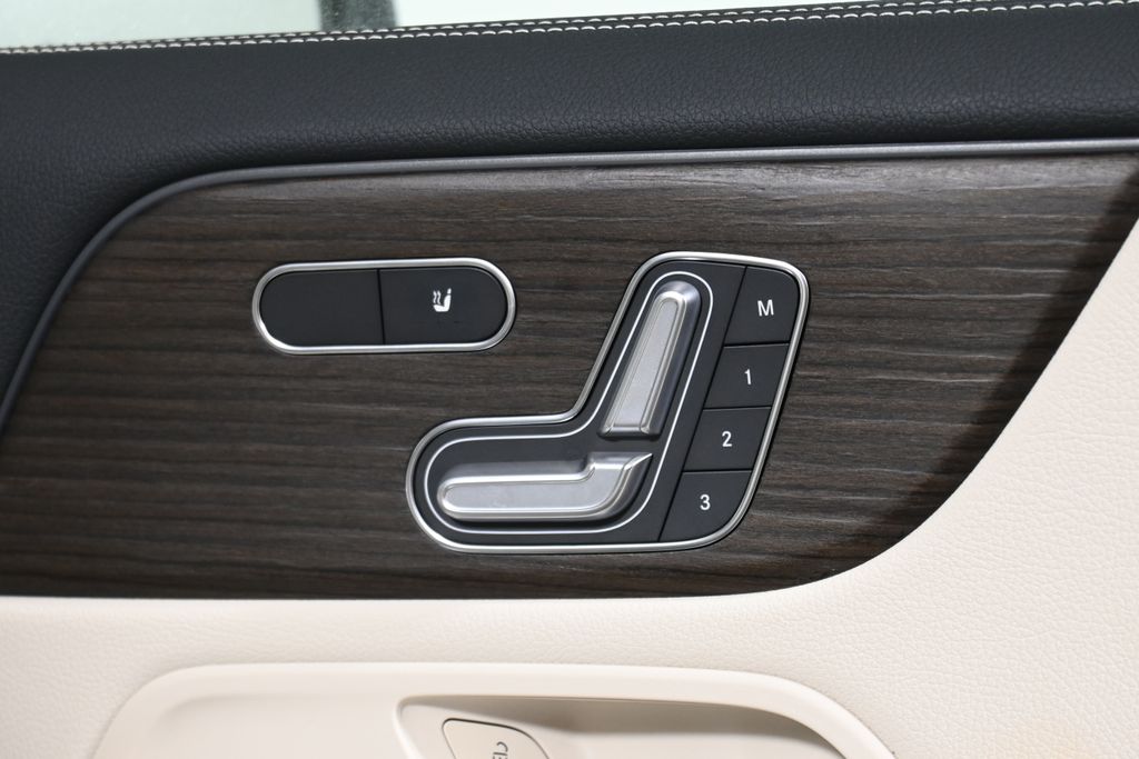 Thumbnail: 2026 Mercedes-Benz GLA - 28