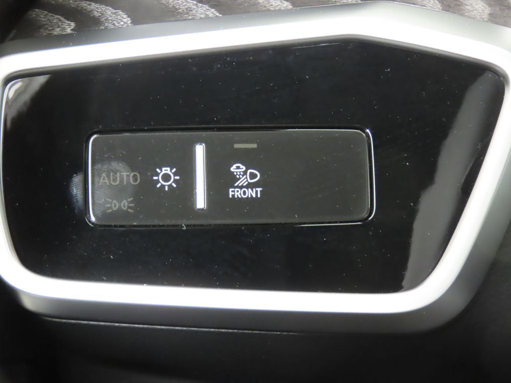 Thumbnail: 2026 Audi A6 - 18