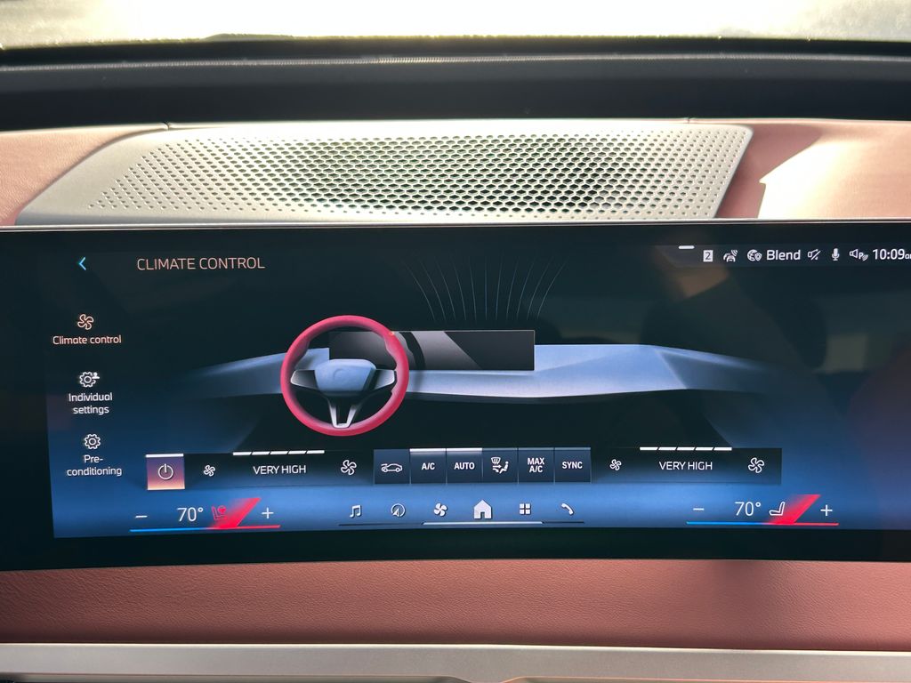 Thumbnail: 2026 BMW iX - 24