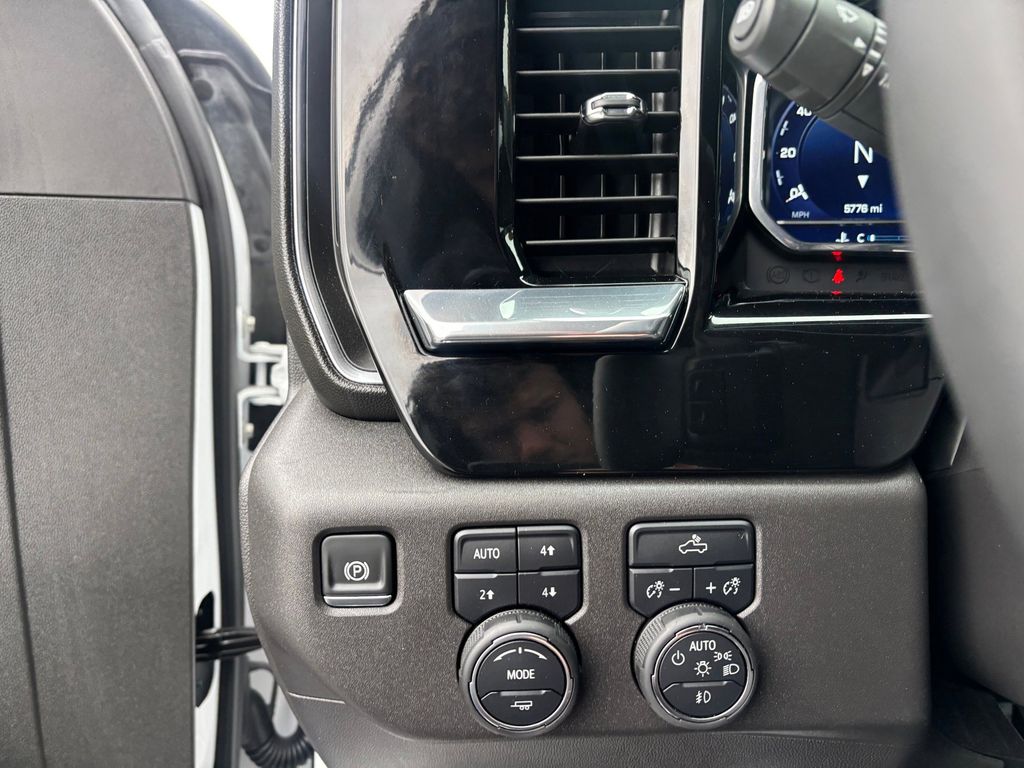 Used Car 2025 Chevrolet Silverado 1500  Lt Trail Boss For Sale Under $60,000 In Austin, Texas