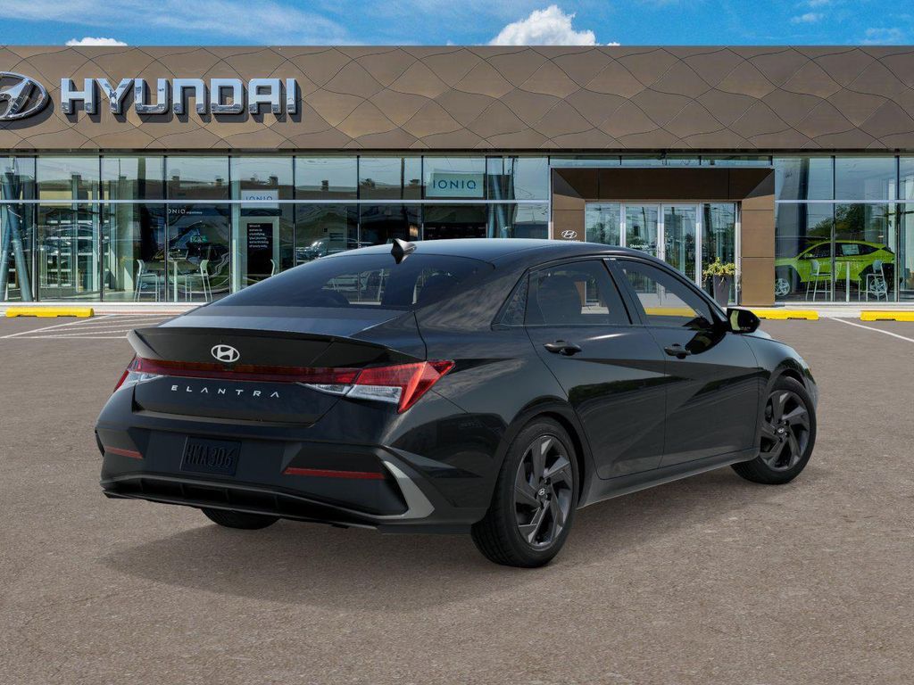New 2026 Black Hyundai SEL Sport image 5