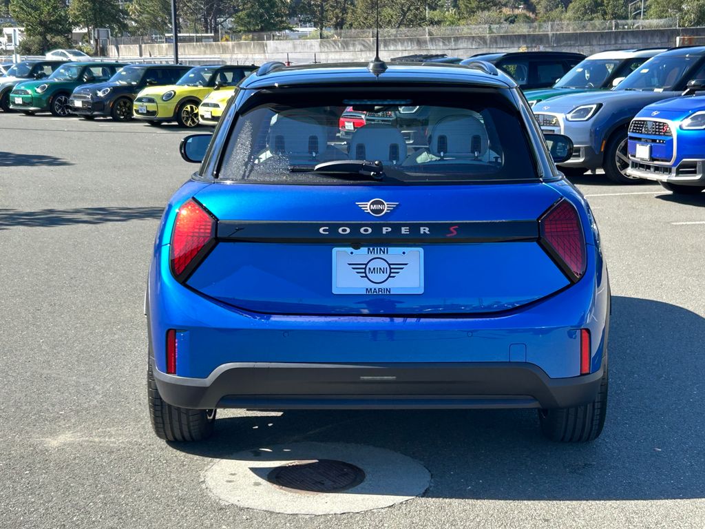 Thumbnail: 2026 MINI Cooper - 4