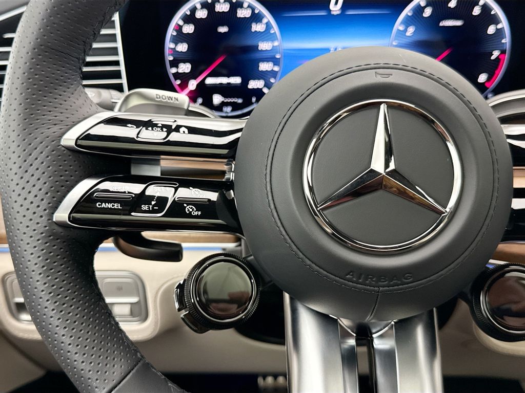 Thumbnail: 2026 Mercedes-Benz GLE - 11