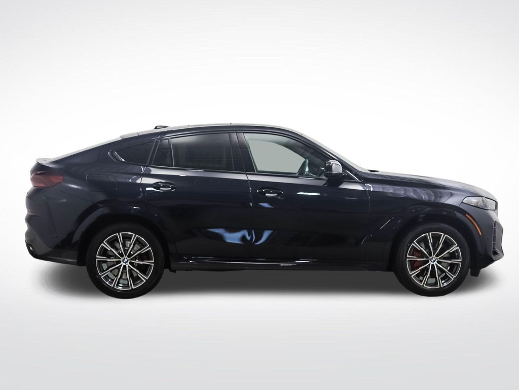 Thumbnail: 2026 BMW X6 - 6