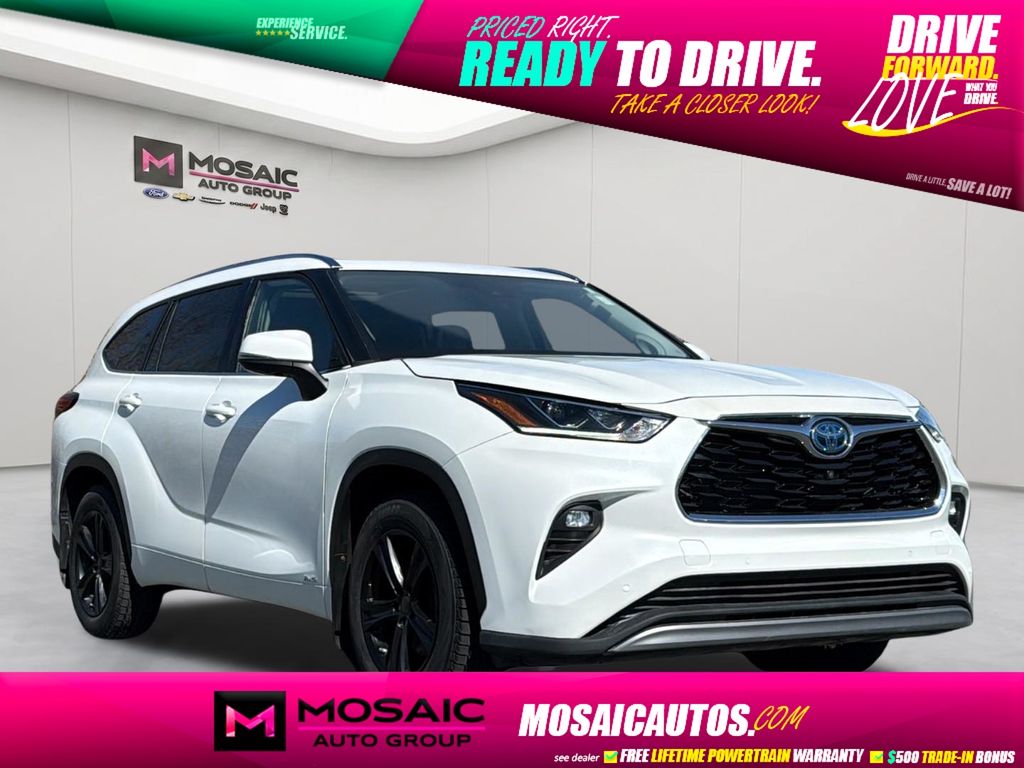 Used 2022 Toyota Highlander Hybrid Platinum SUVs