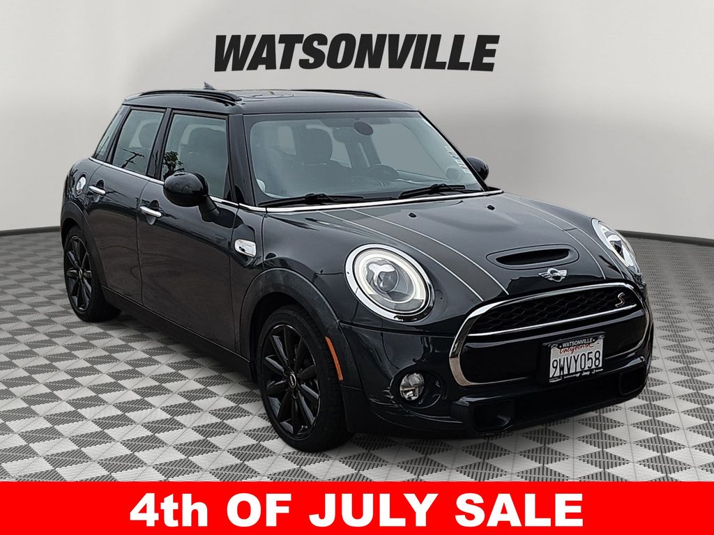 Thunder Gray Metallic 2016 MINI Cooper Hatchback Front-Wheel Drive 6-Speed Automatic