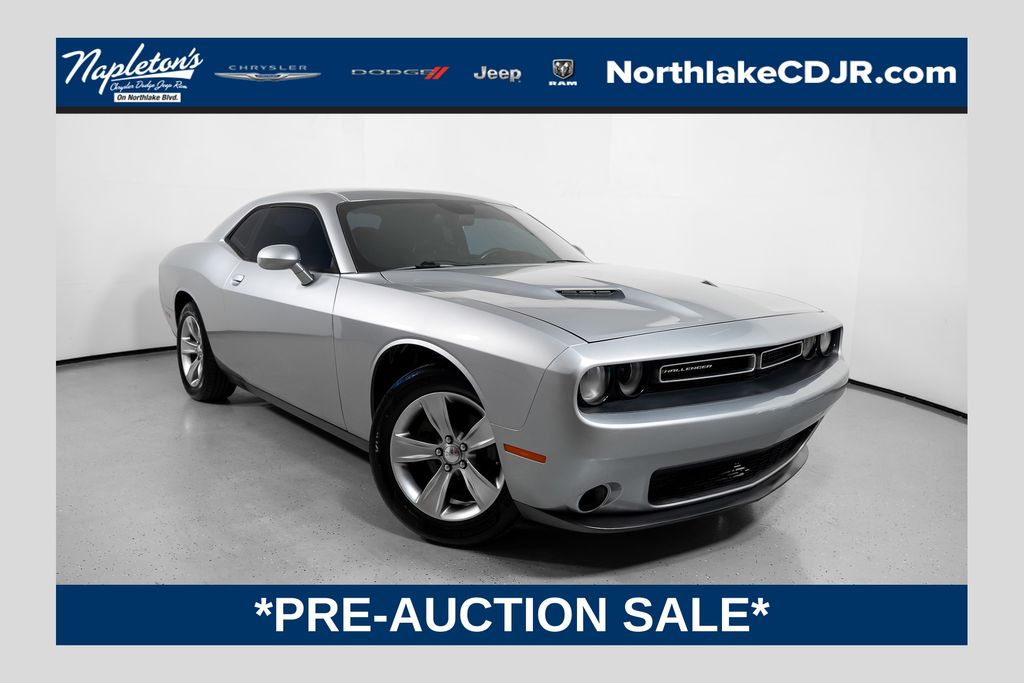 Silver (Billet Clearcoat) 2016 Dodge Challenger Coupe Rear-Wheel Drive 8-Speed Automatic
