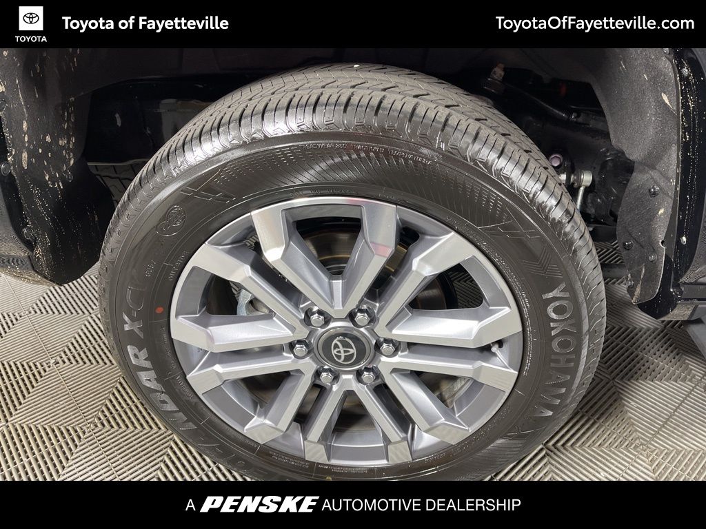 Thumbnail: 2025 Toyota 4Runner - 14