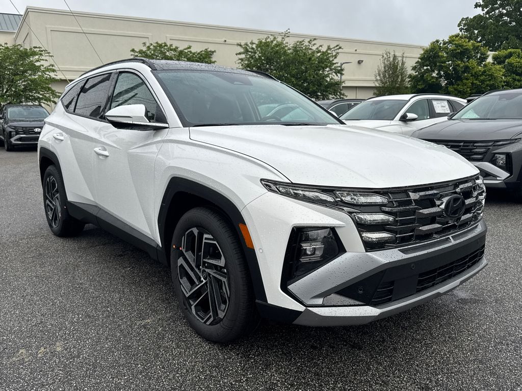 2025 Hyundai Tucson Limited photo 2