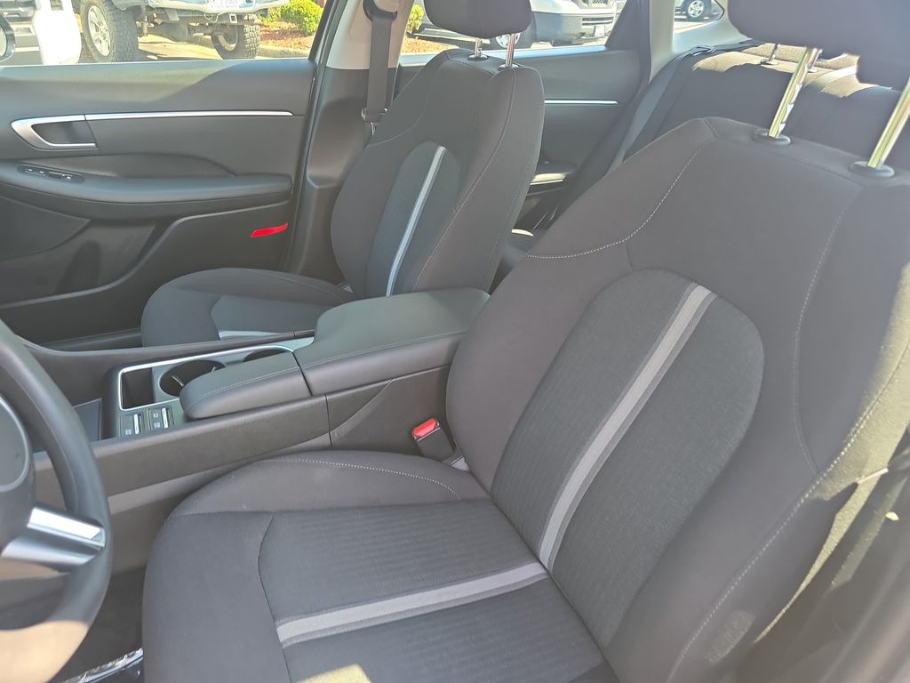 Used 2025 Hyundai Sonata Sedan