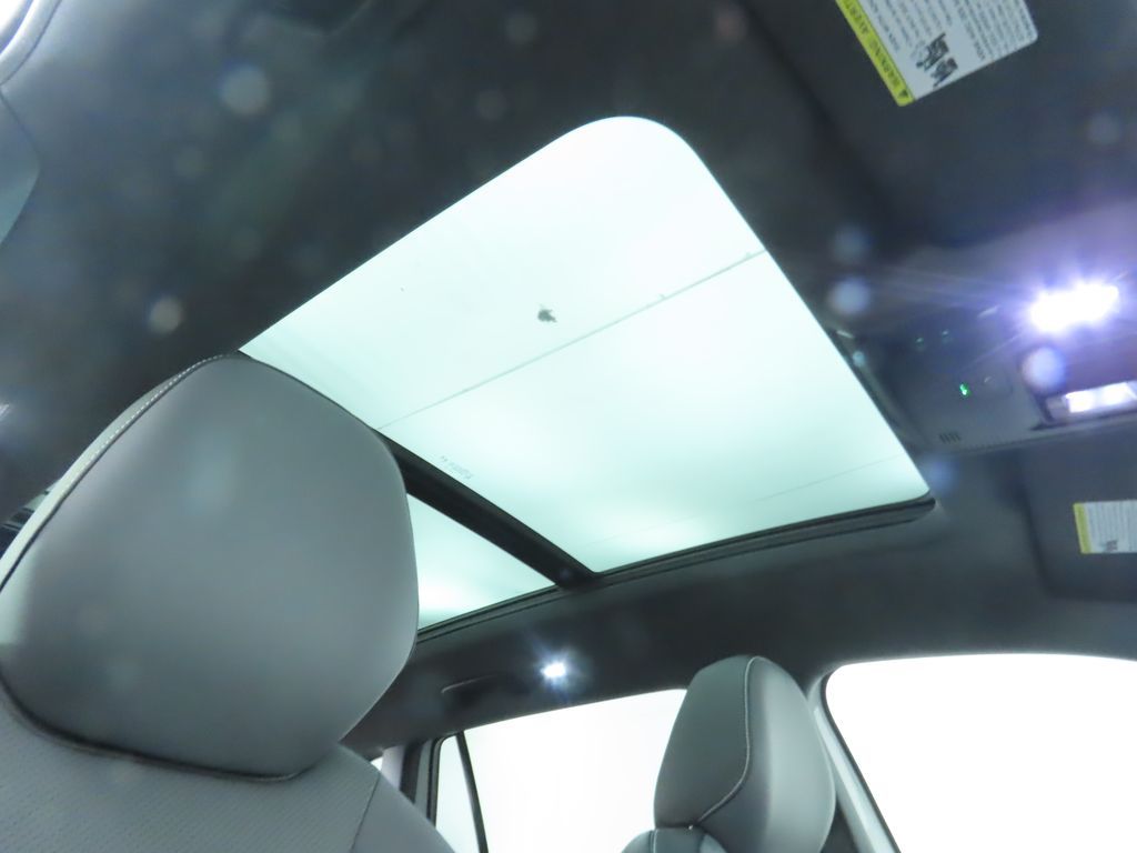 Thumbnail: 2026 Volkswagen Tiguan - 18