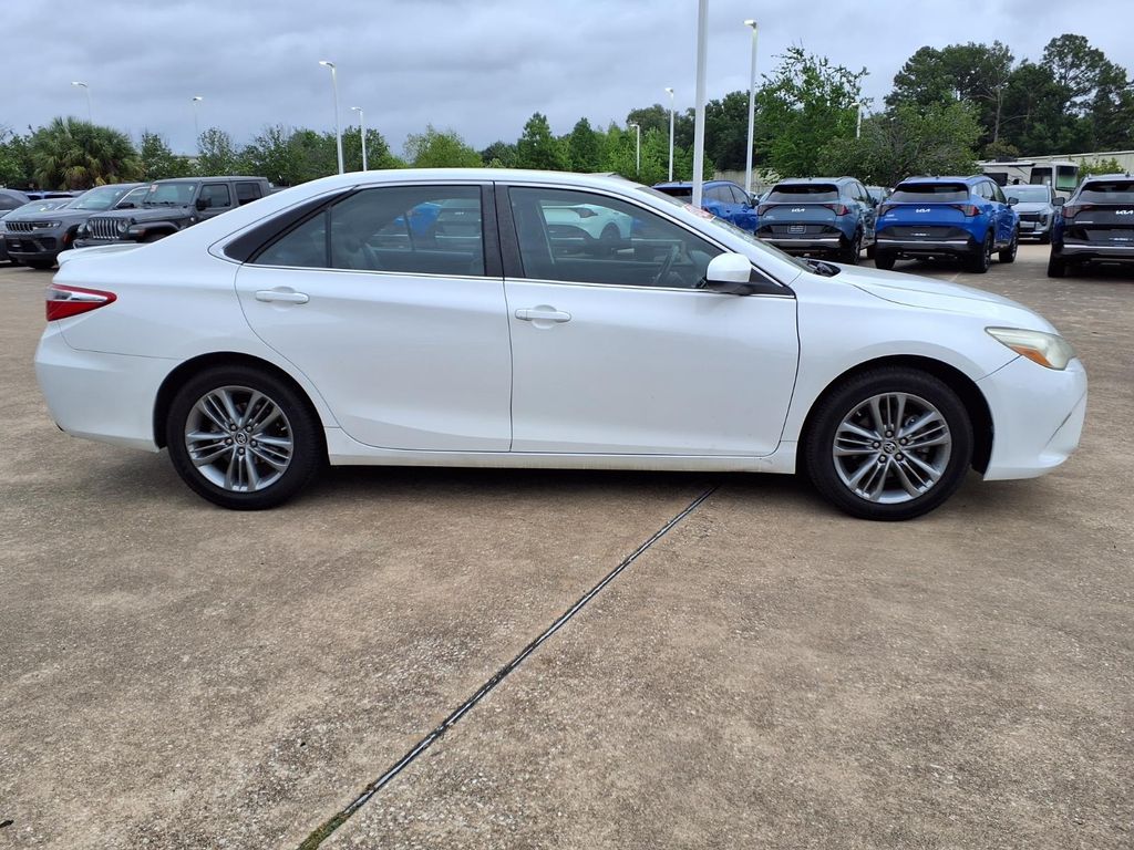 2015 Toyota Camry SE White at Gullo Toyota