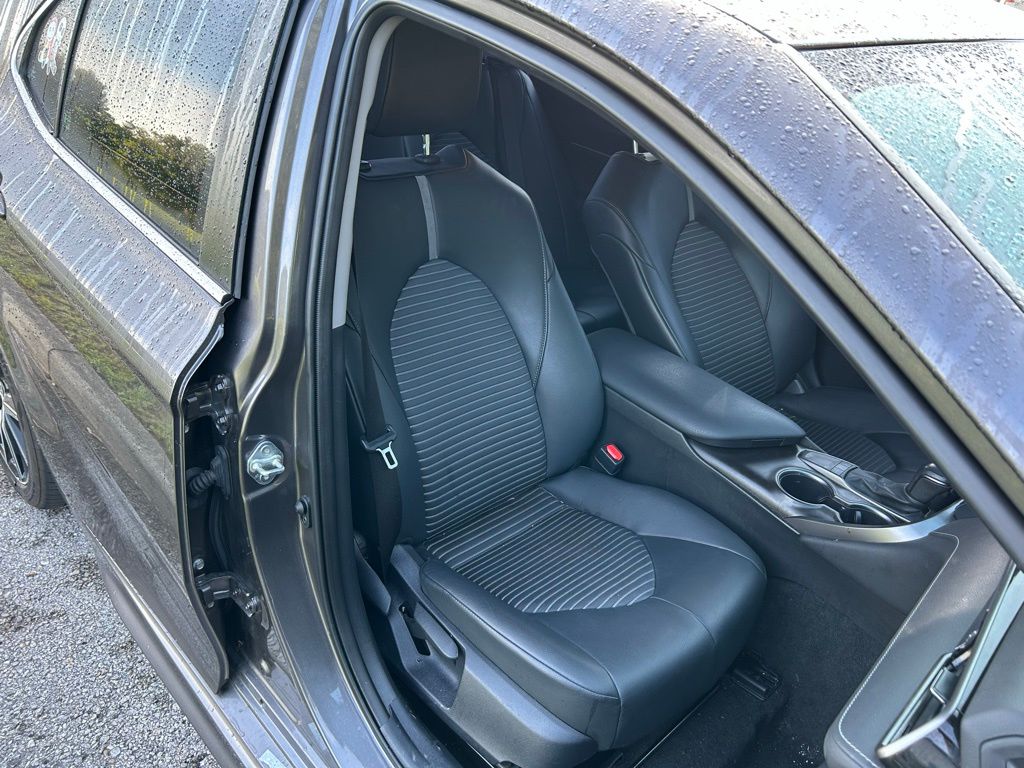 2023 Toyota Camry SE 15