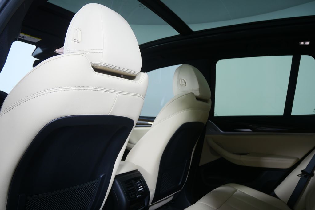 Thumbnail: 2023 BMW X3 - 17