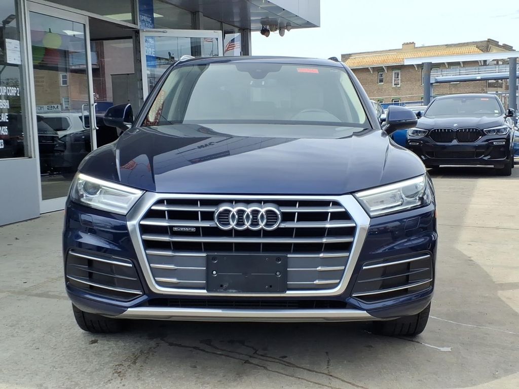 Used 2018 Audi Q5 Premium with VIN WA1ANAFY1J2215976 for sale in Queens, NY