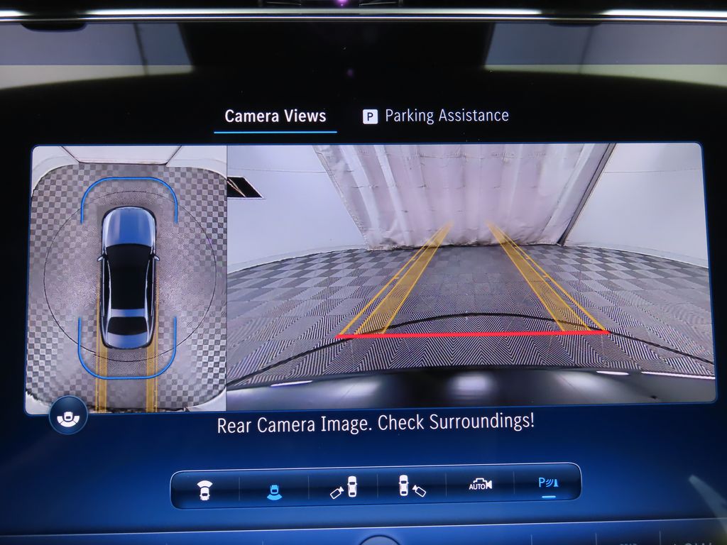 Thumbnail: 2025 Mercedes-Benz E-Class - 15