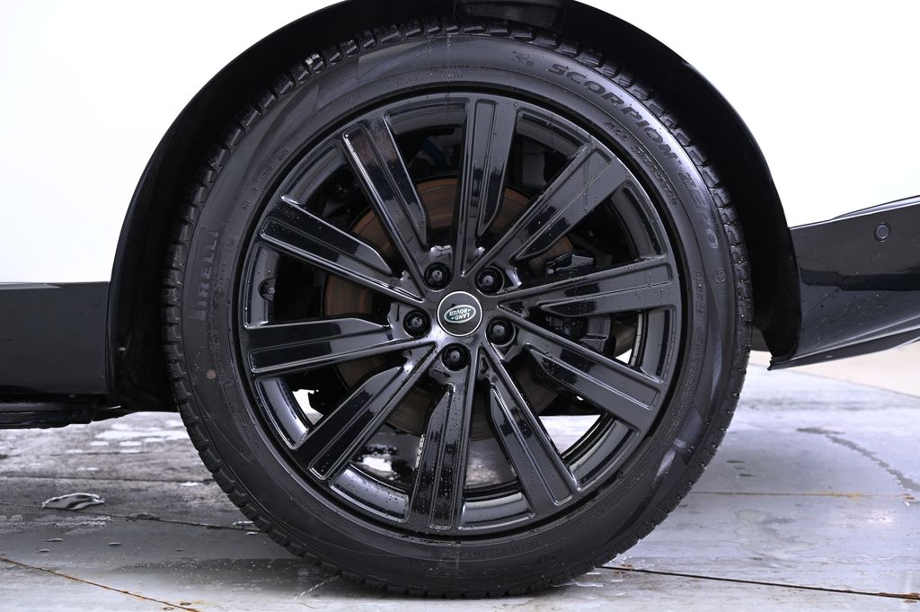 2025 Land Rover Range Rover Autobiography 16