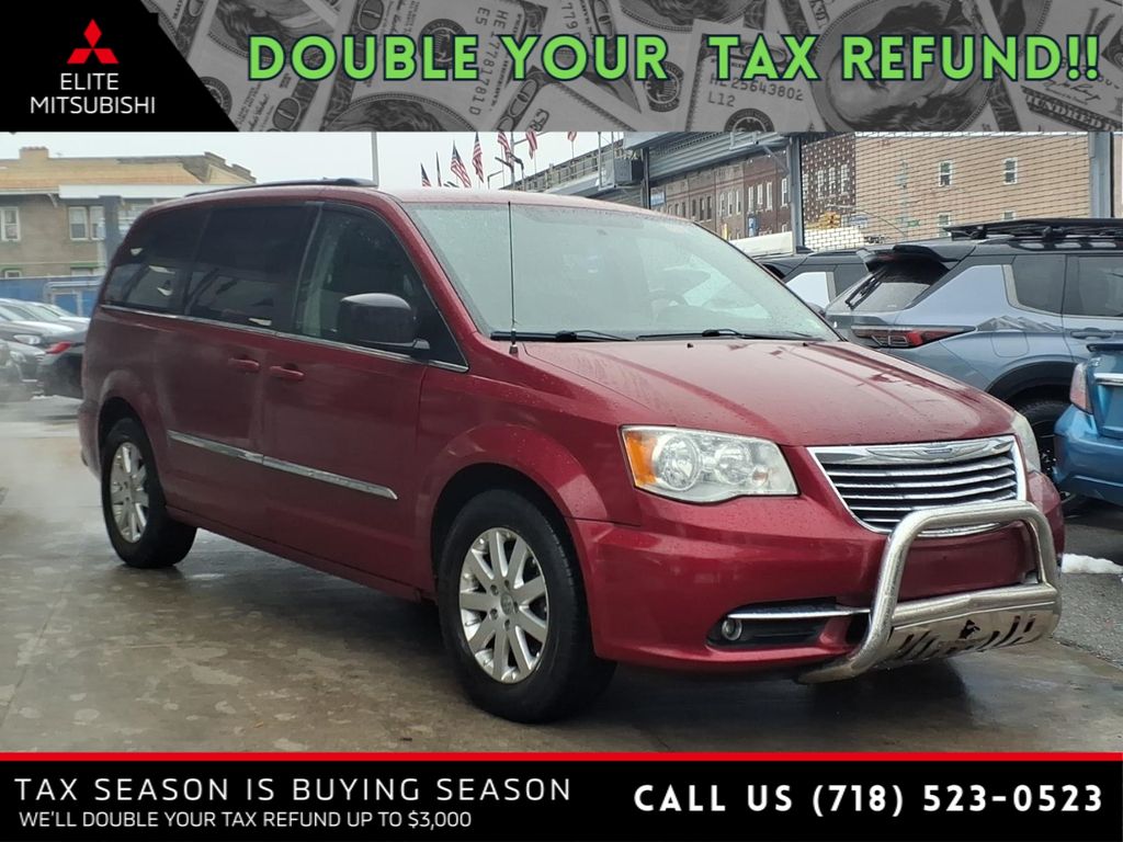 2015 Chrysler Town & Country Touring