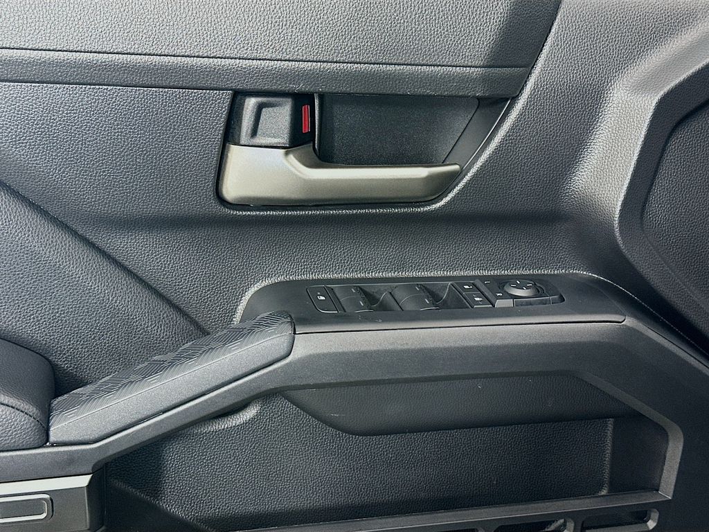 2024 Toyota Tacoma TRD Sport 18