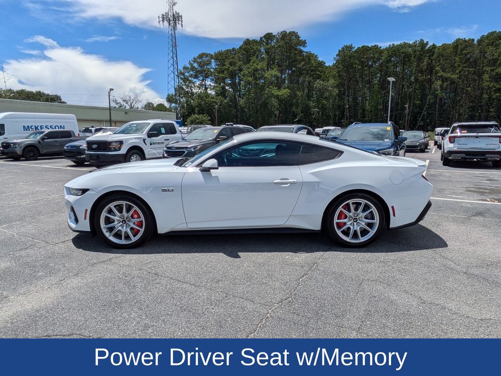 2025 Ford Mustang GT Premium Fastback
