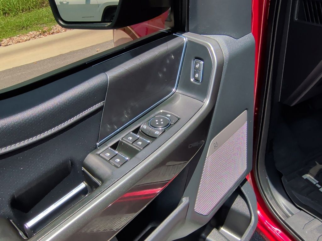 2022 Ford F-150 XLT - 10