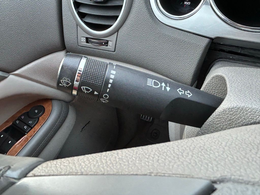 Thumbnail: 2008 Buick Enclave - 20