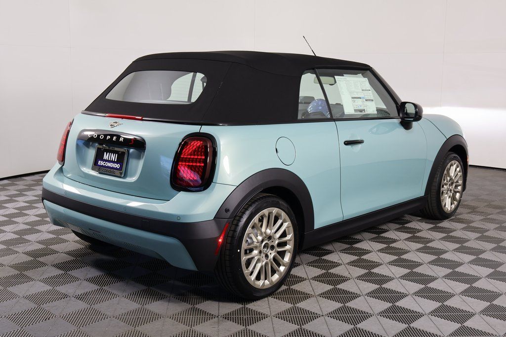 Thumbnail: 2026 MINI Cooper - 4