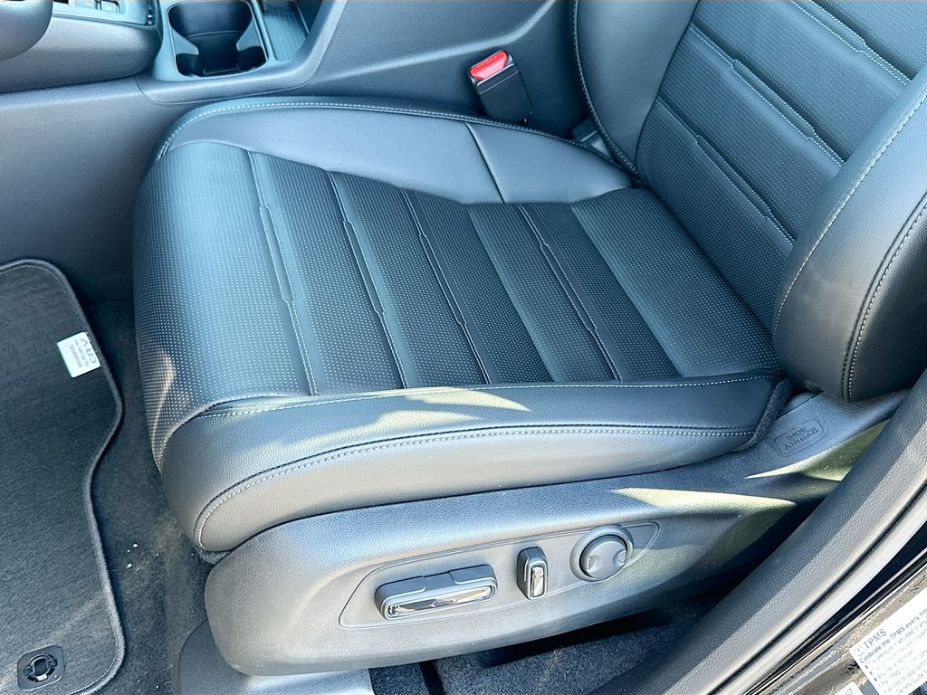2025 Honda CR-V EX-L 20