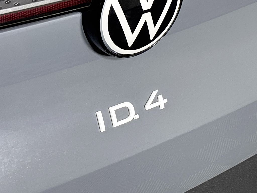 2023 Volkswagen ID.4 Pro S Plus