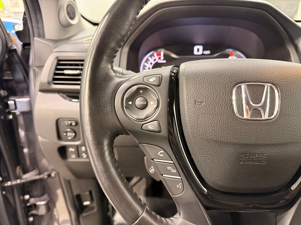 Thumbnail: 2019 Honda Ridgeline - 13